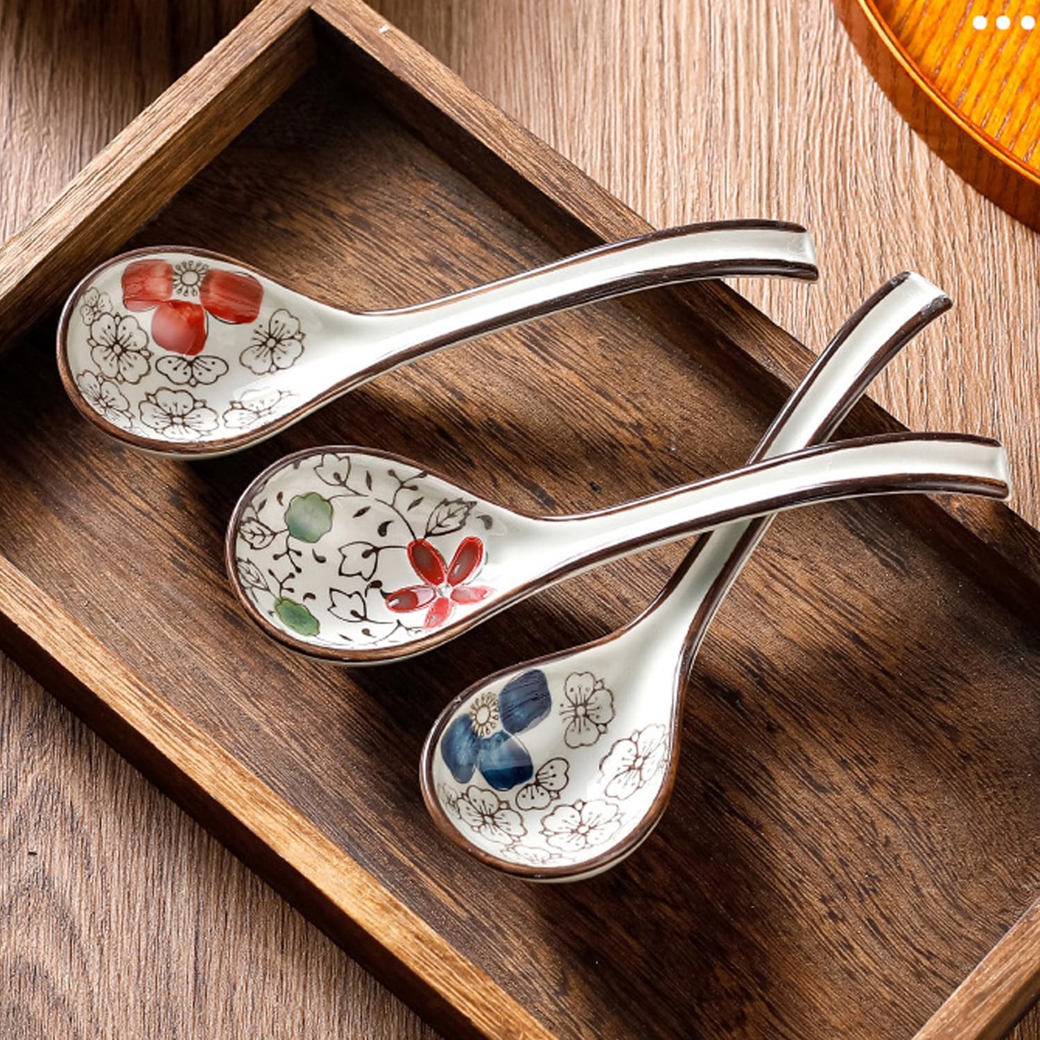 4Pcs Ceramic Soup Spoons  Asian Chinese Spoon Long Handle Spoon Ramen Spoons  Porcelain Japanese Spoons for Ramen  Vietnamese Wonton  Dumpling Rice Noodle Soup Spoons - Set of 4